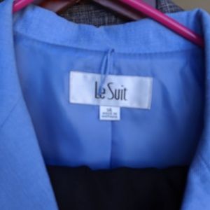 women's business suits